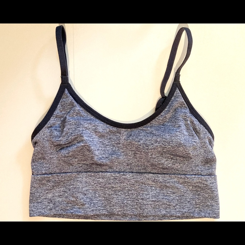 NWOT b.temptd Wacoal Sport Bralette - S - Gray Heather
